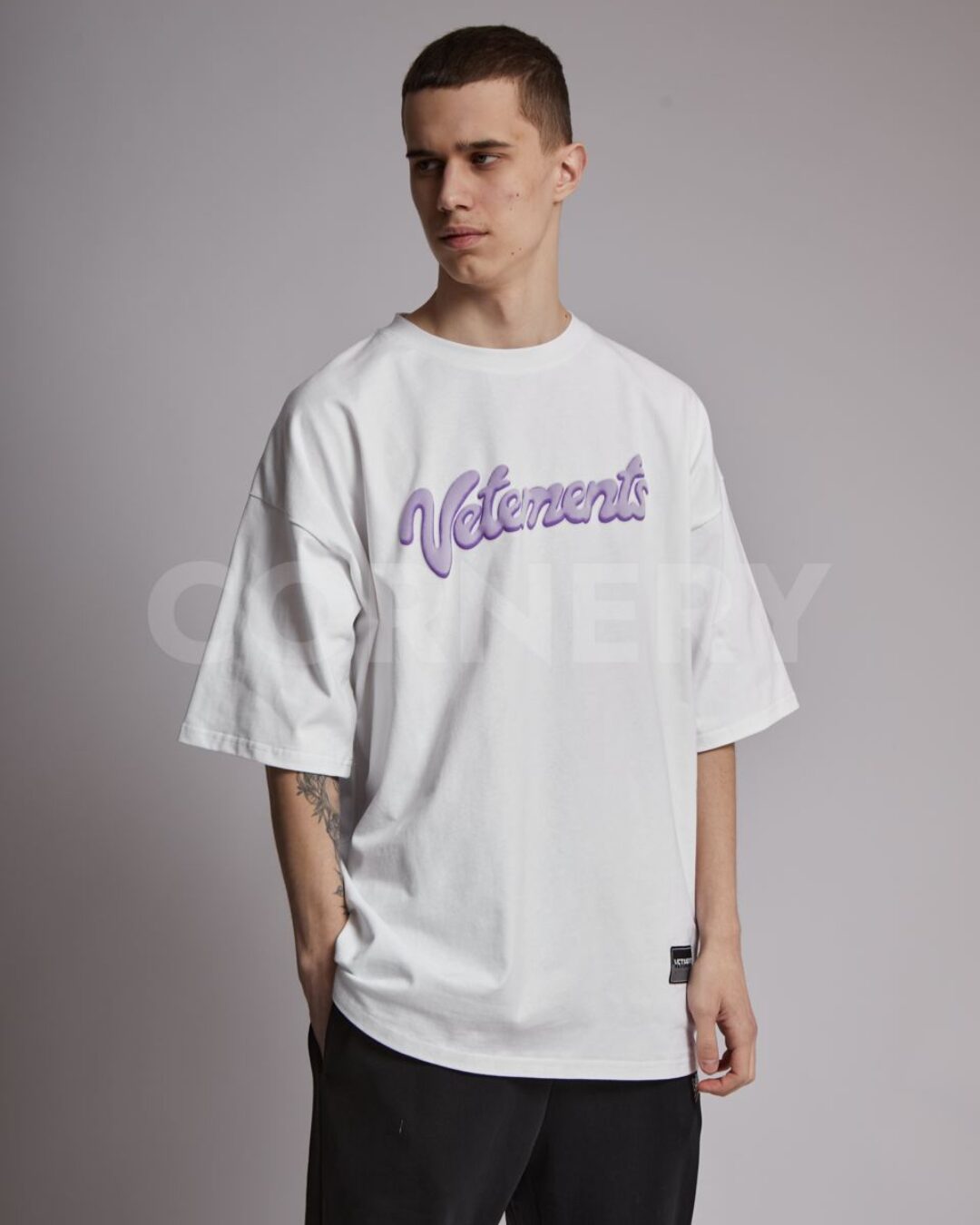 Футболка Vetements Fluffy Logo — фото 2