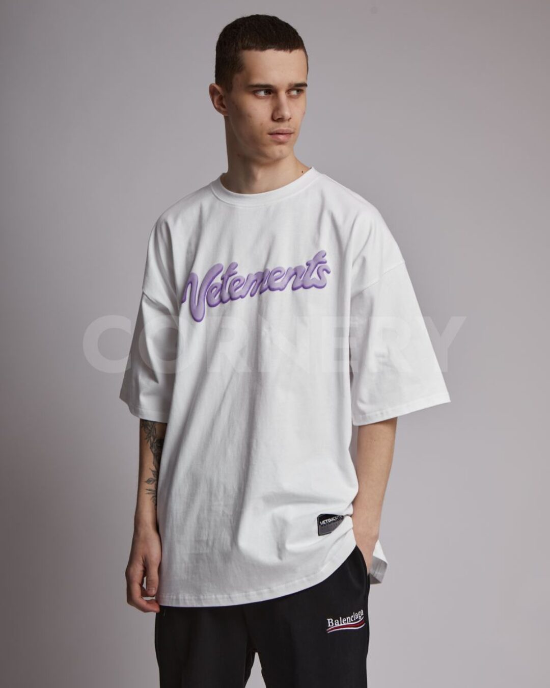Футболка Vetements Fluffy Logo — фото 4