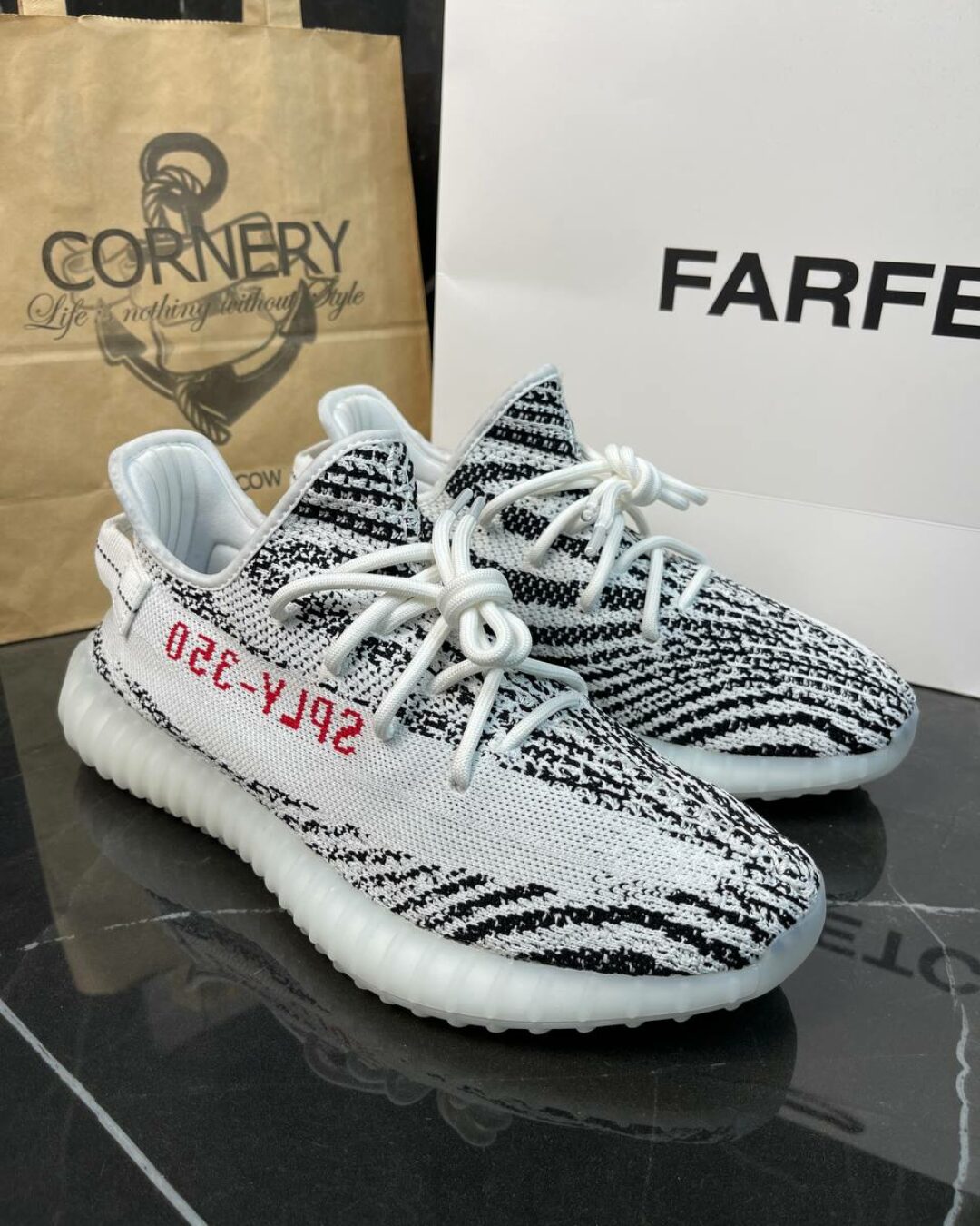 Yeezy 350 V2 Zebra