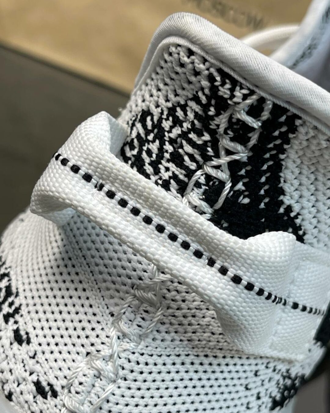 Yeezy 350 V2 Zebra