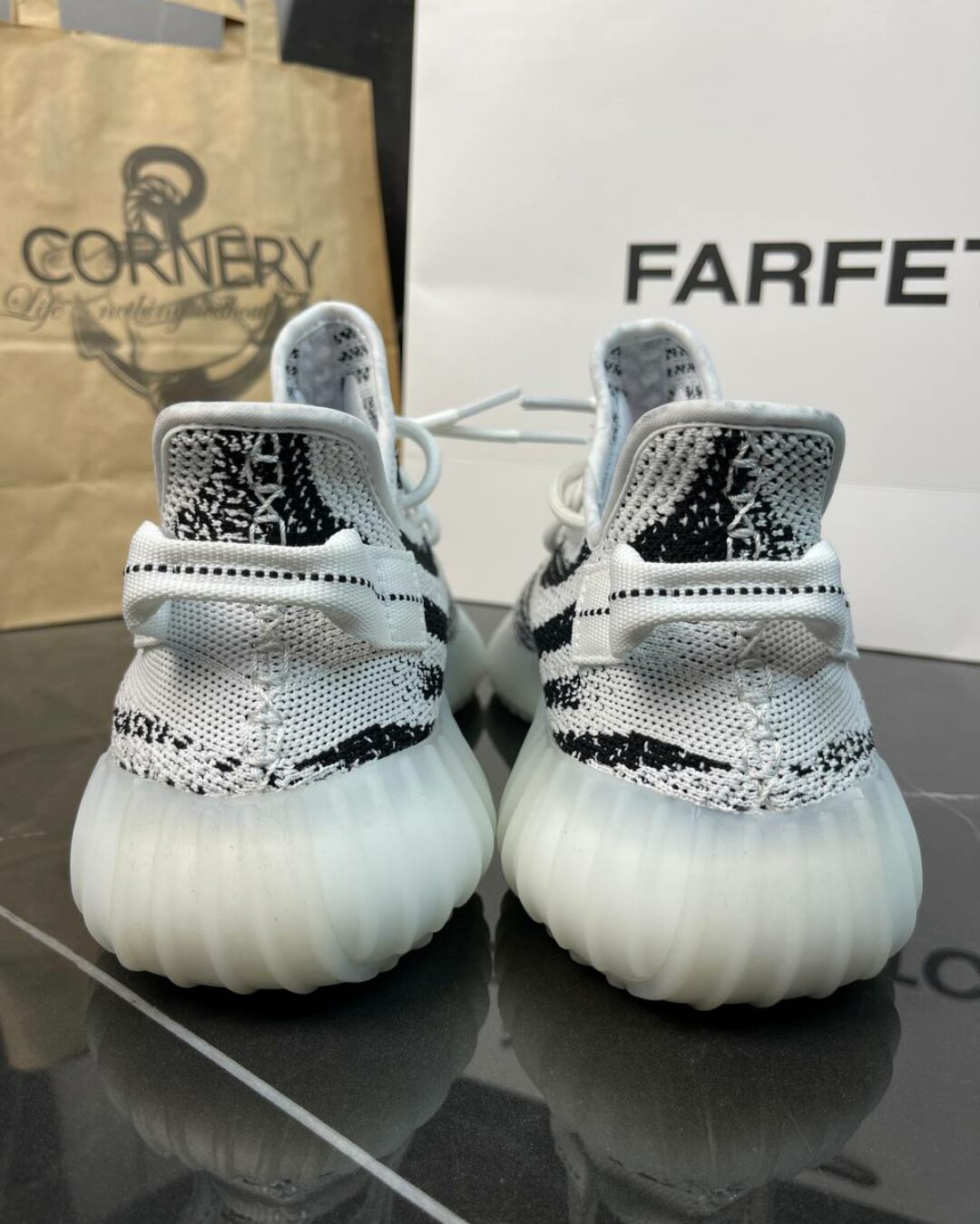 Yeezy 350 V2 Zebra