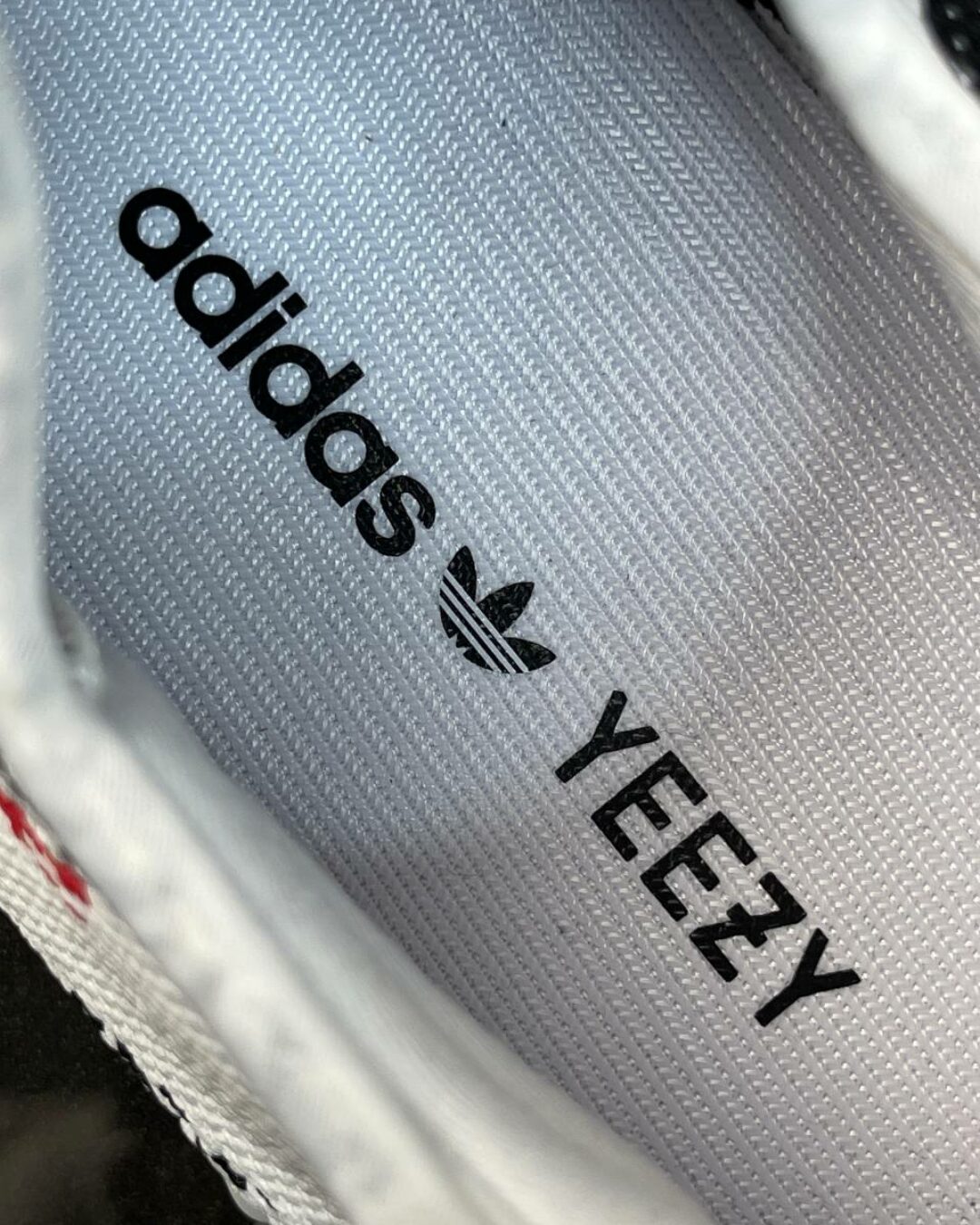 Yeezy 350 V2 Zebra