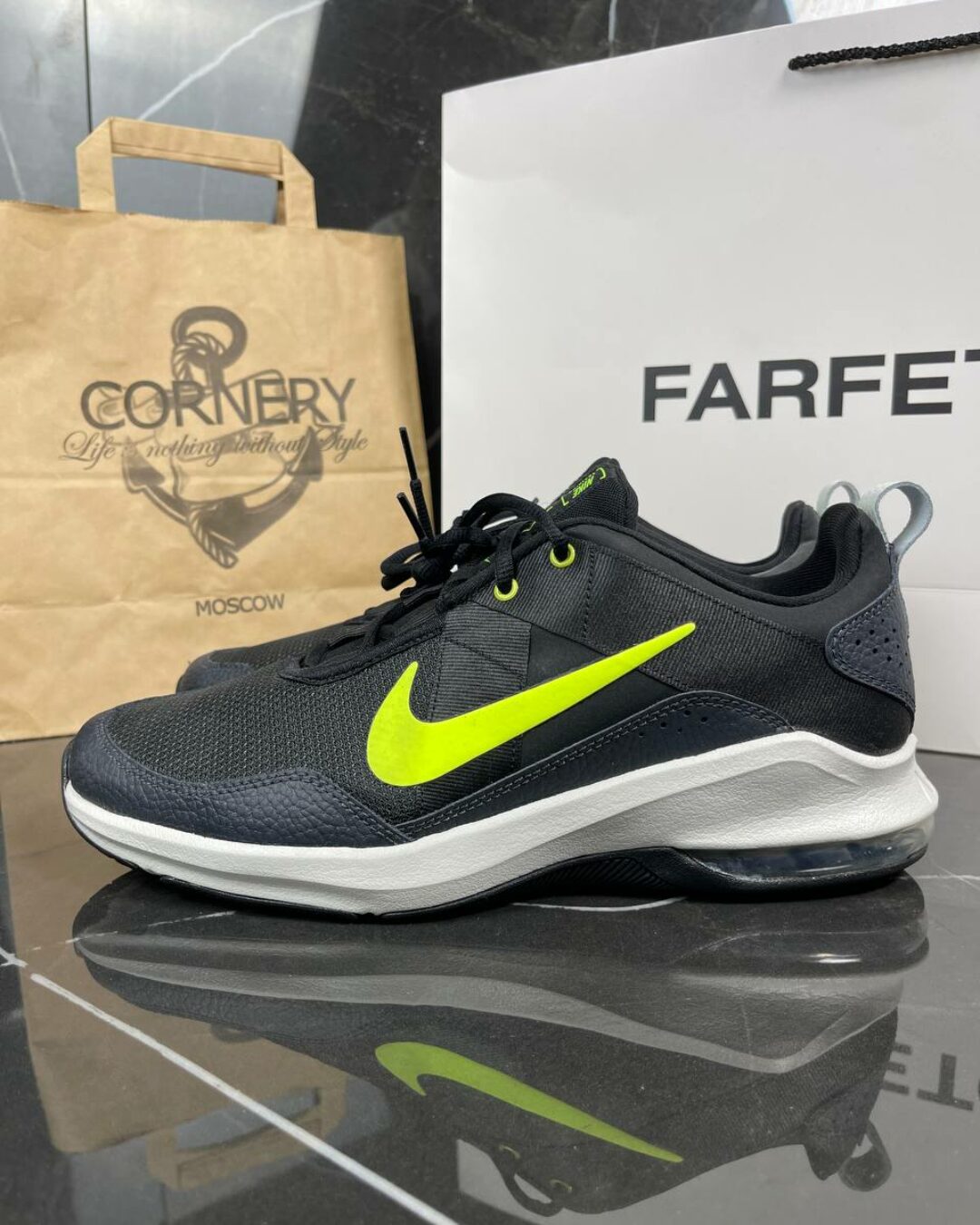 Кроссовки Nike Air Max AP