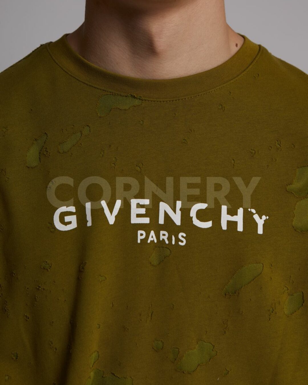 Футболка Givenchy