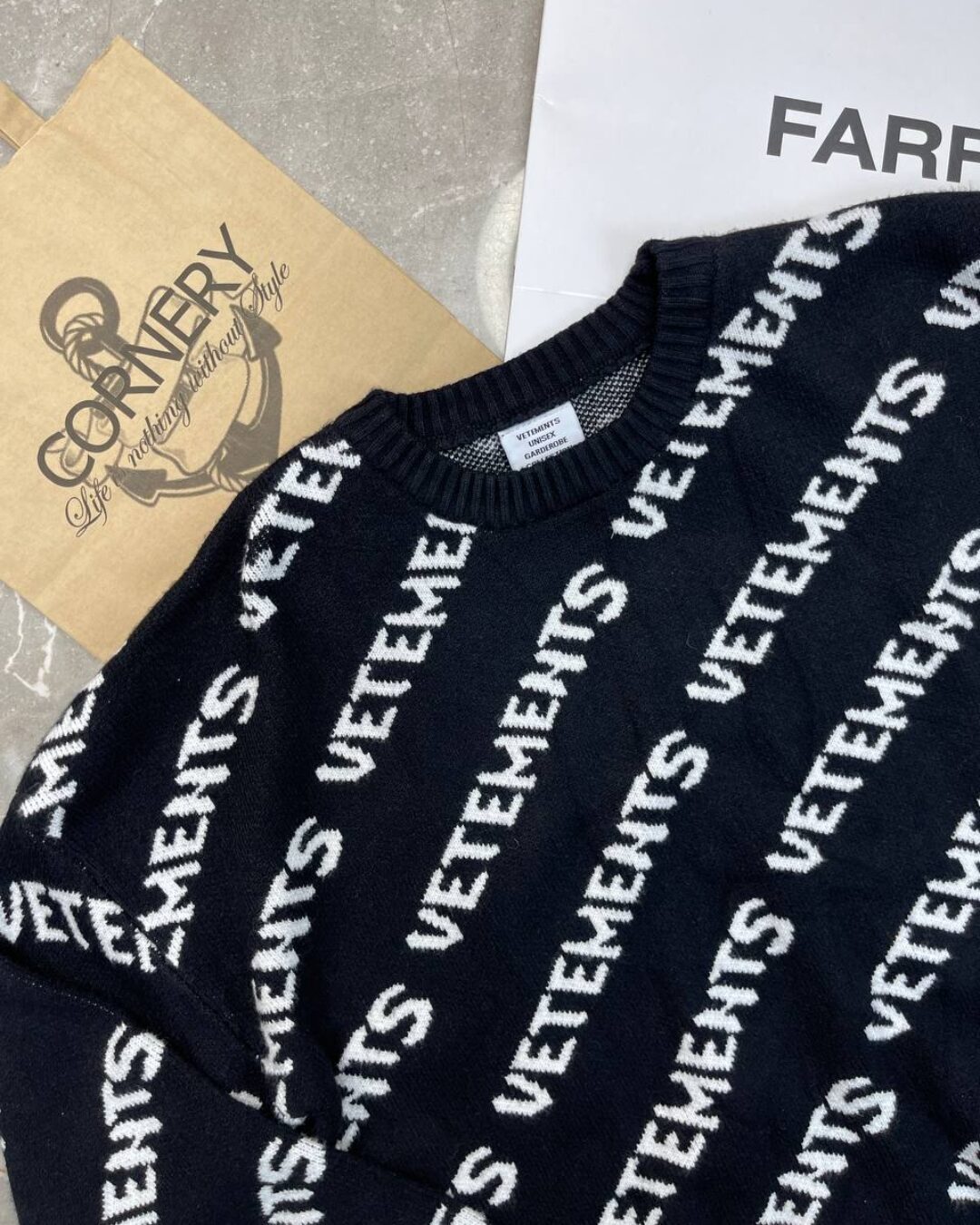 Свитер Vetements — фото 3