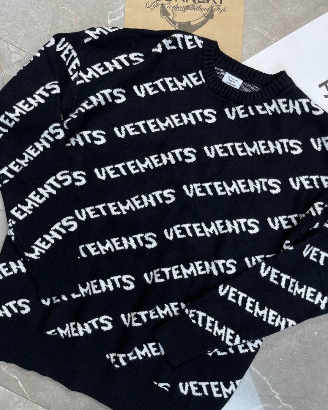 Свитер Vetements — фото 6