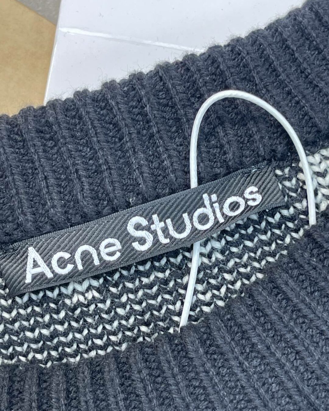 Свитер Acne Studios