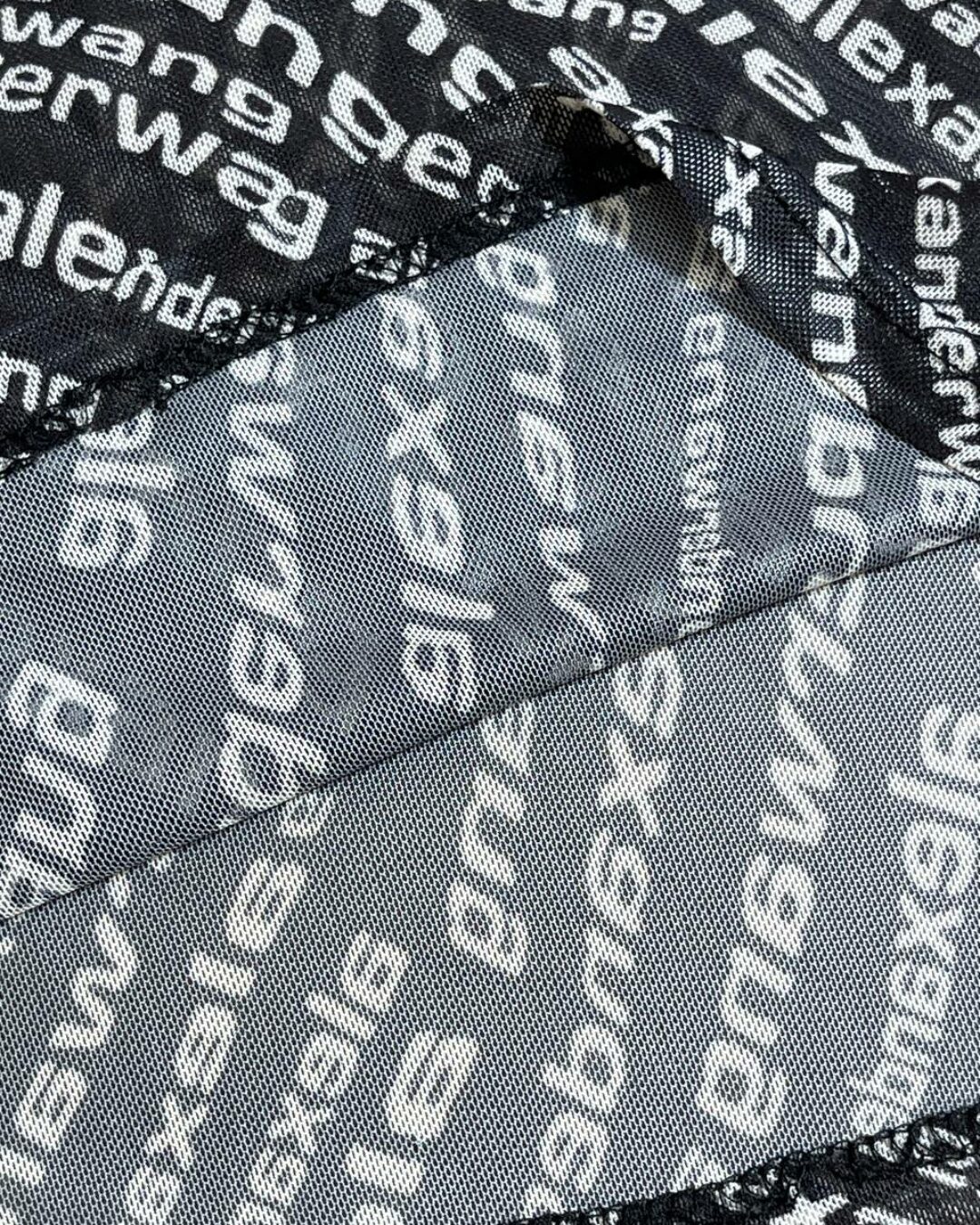 Топ Alexander Wang
