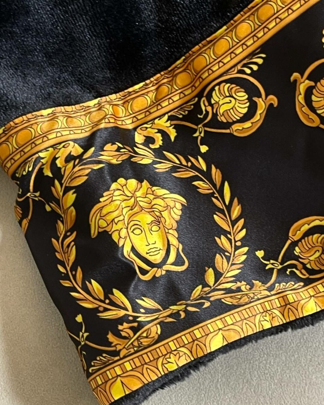 Халат Versace