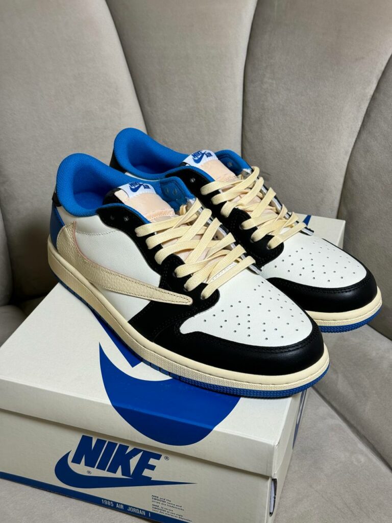 Кеды Fragment Design x Travis Scott x Air Jordan 1 Retro Low S