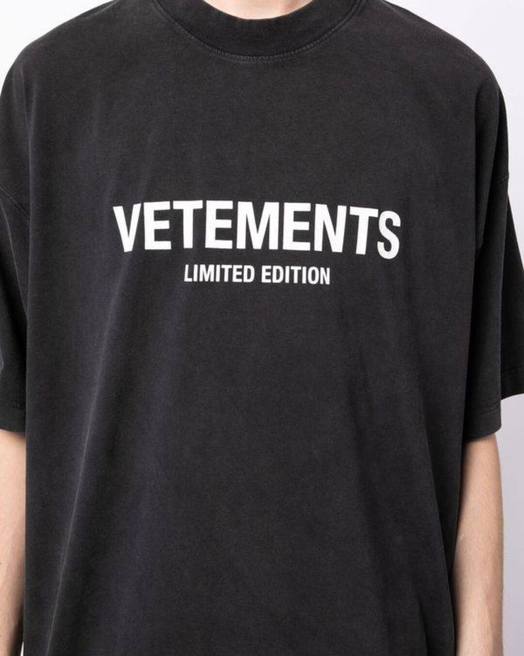 Футболка Vetements Logo — фото 3