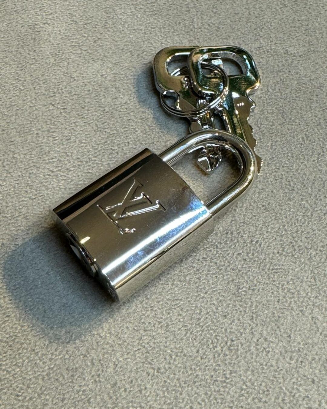 Дорожная сумка Louis Vuitton Keepall