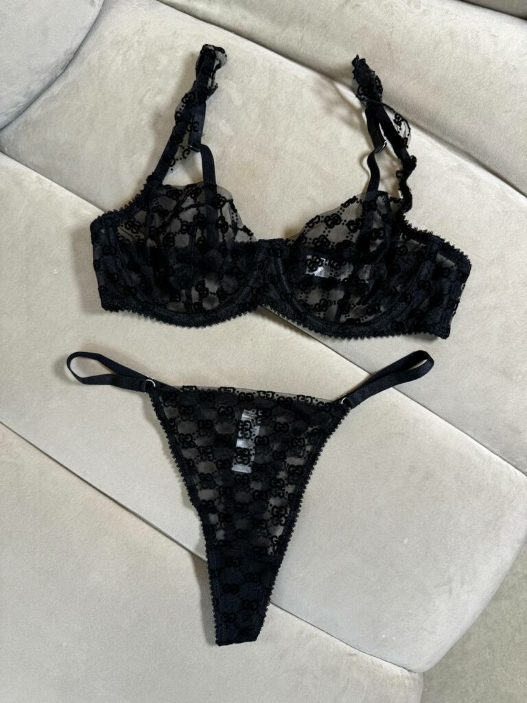 Комплект белья Gucci