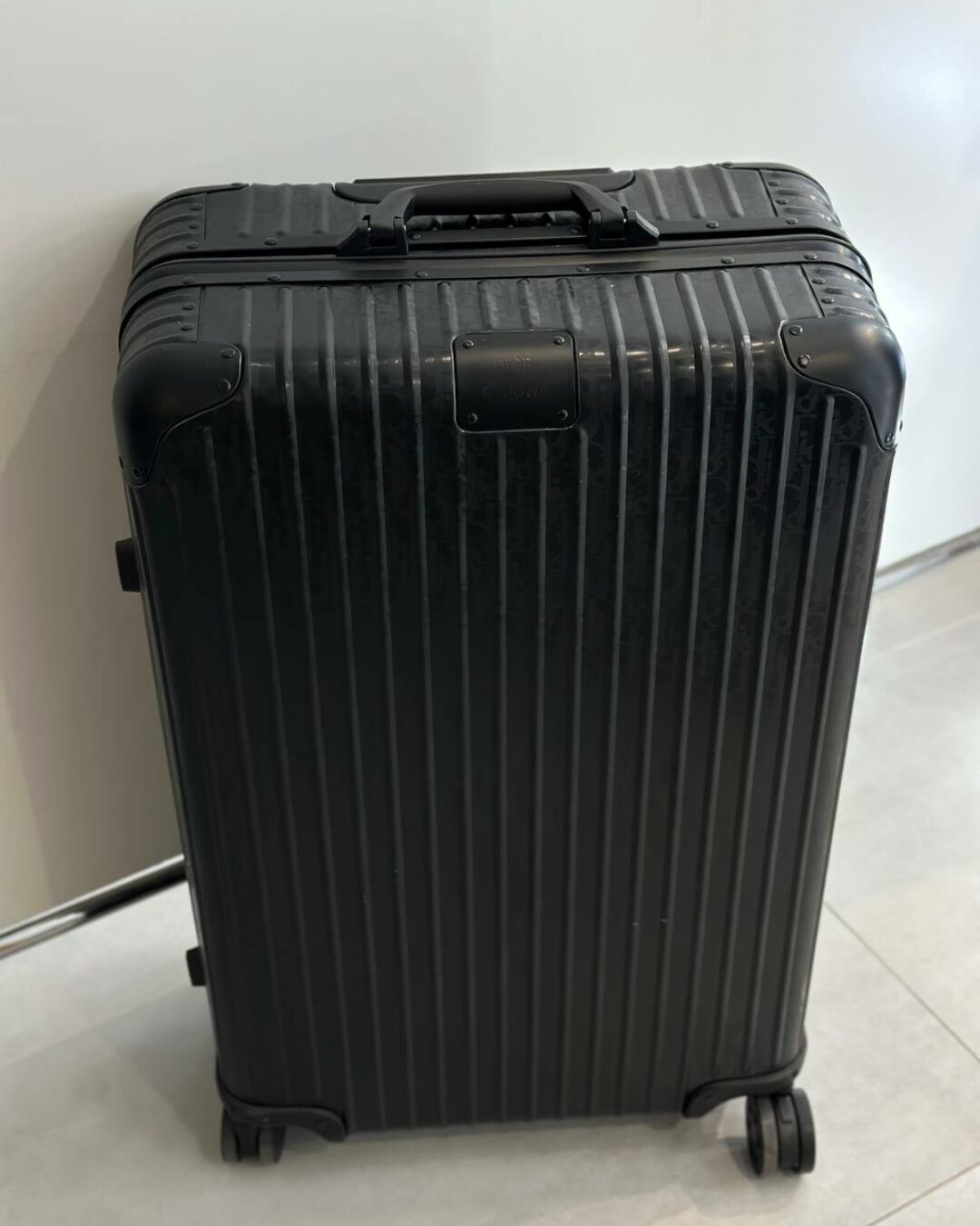 Чемодан Rimowa