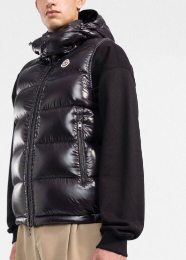 Жилет Moncler