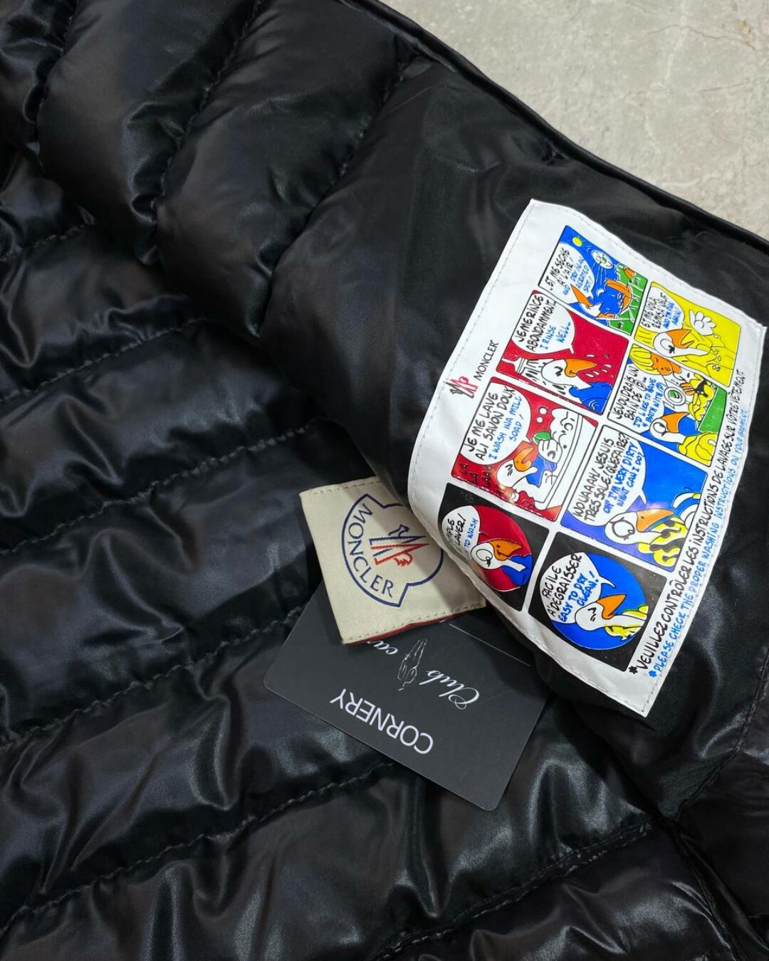 Жилет Moncler
