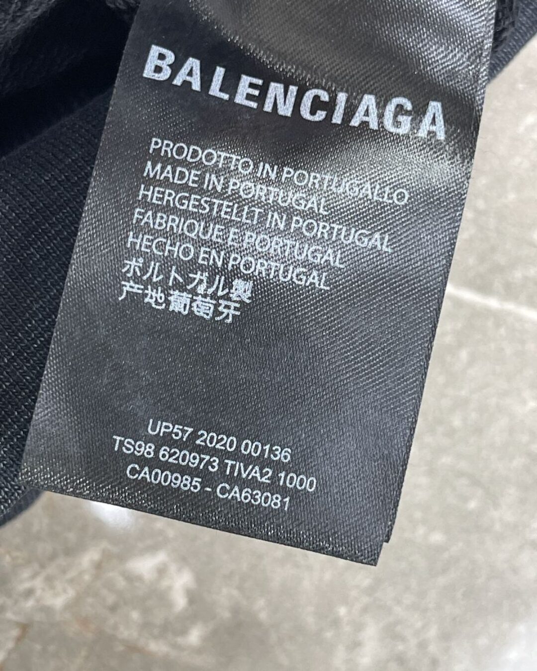 Худи Balenciaga — фото 4