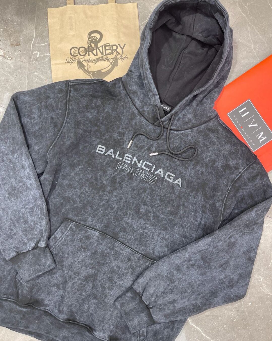Худи Balenciaga