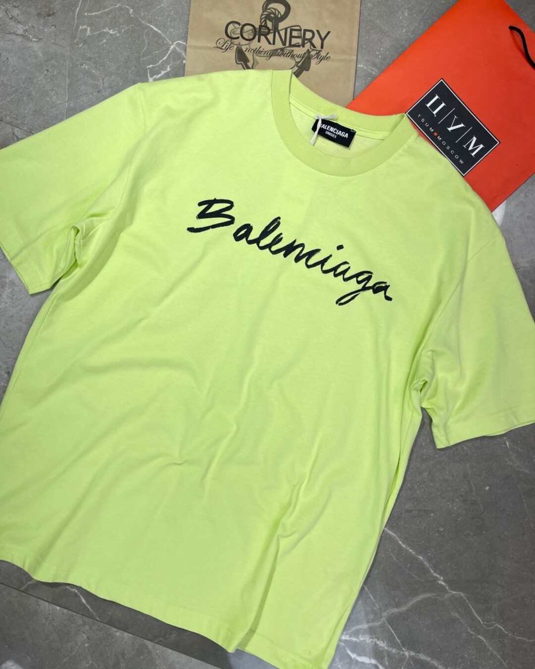Футболка Balenciaga — фото 7