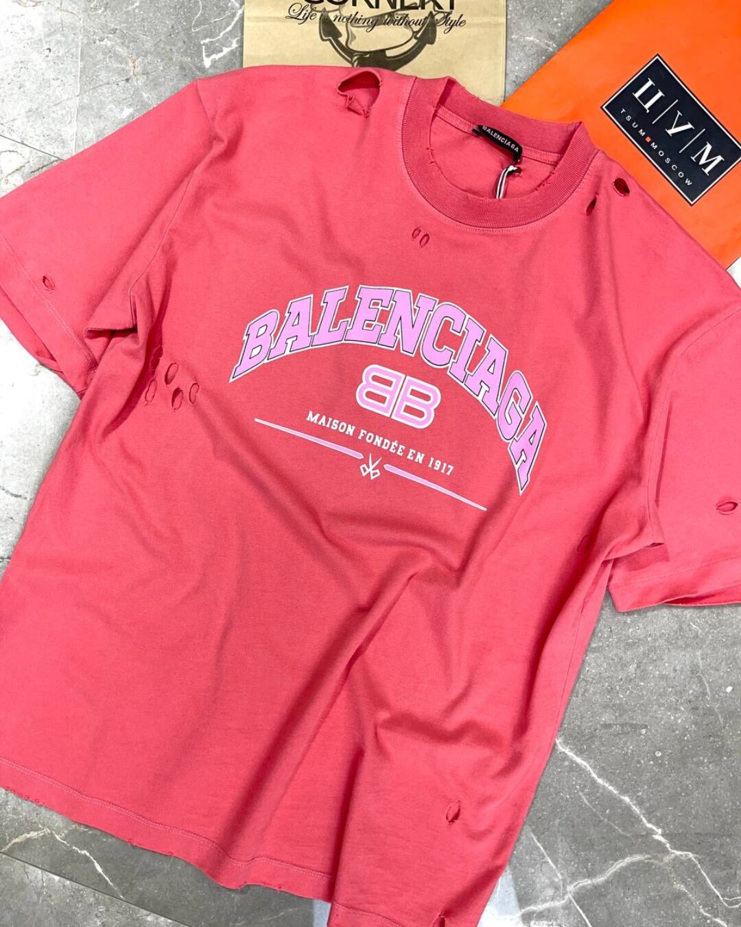 Футболка Balenciaga — фото 9