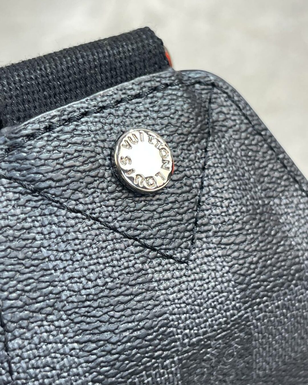 Сумка Louis Vuitton Avenue