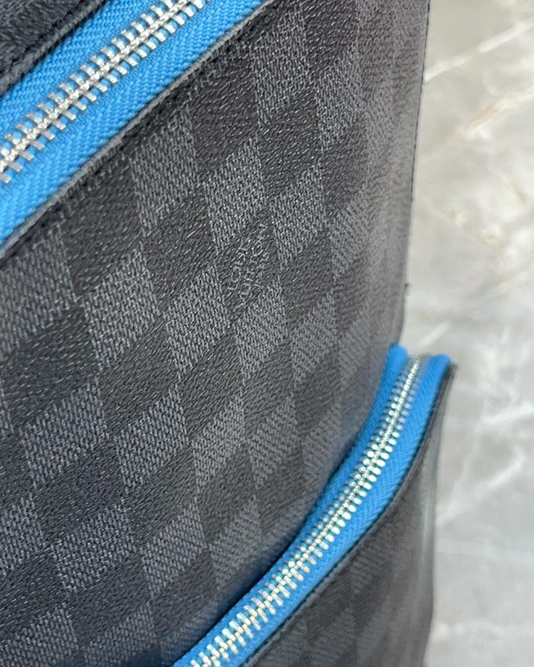 Сумка Louis Vuitton Avenue