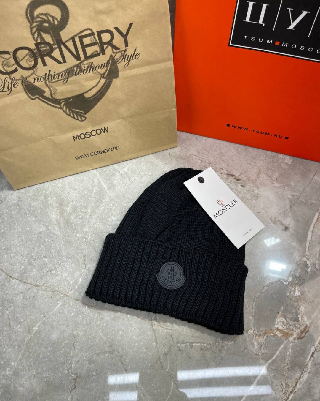 Шапка Moncler