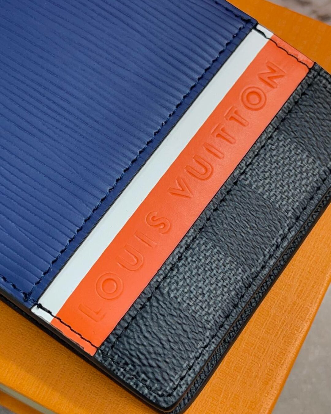 Кошелёк Louis Vuitton