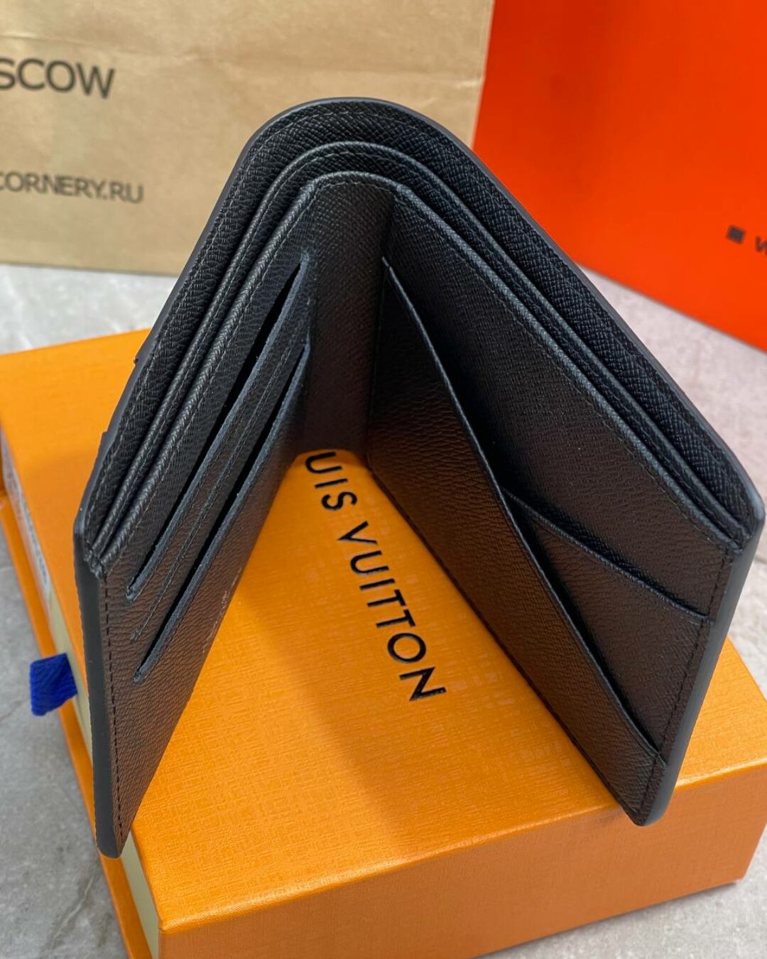 Кошелёк Louis Vuitton