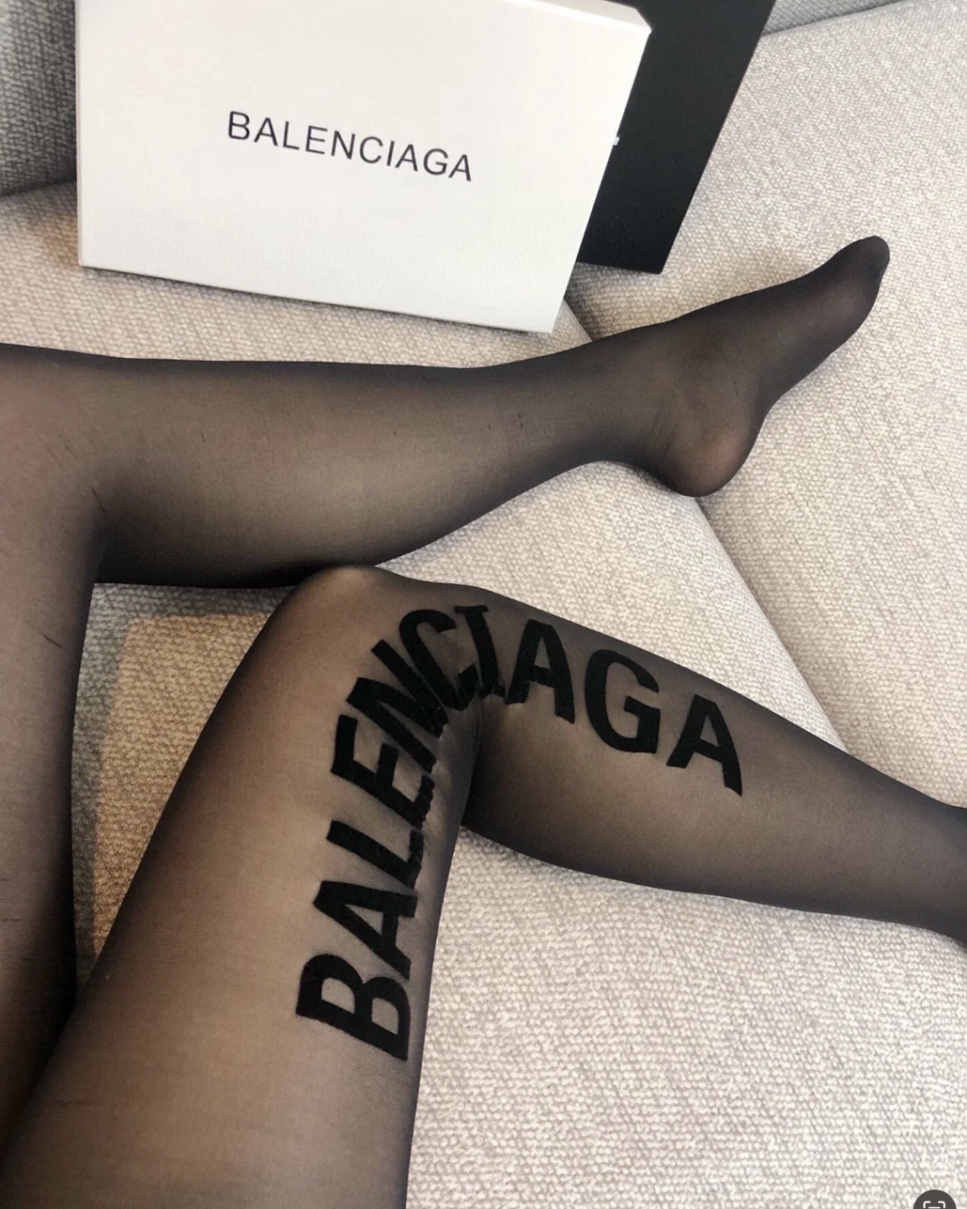 Колготки Balenciaga