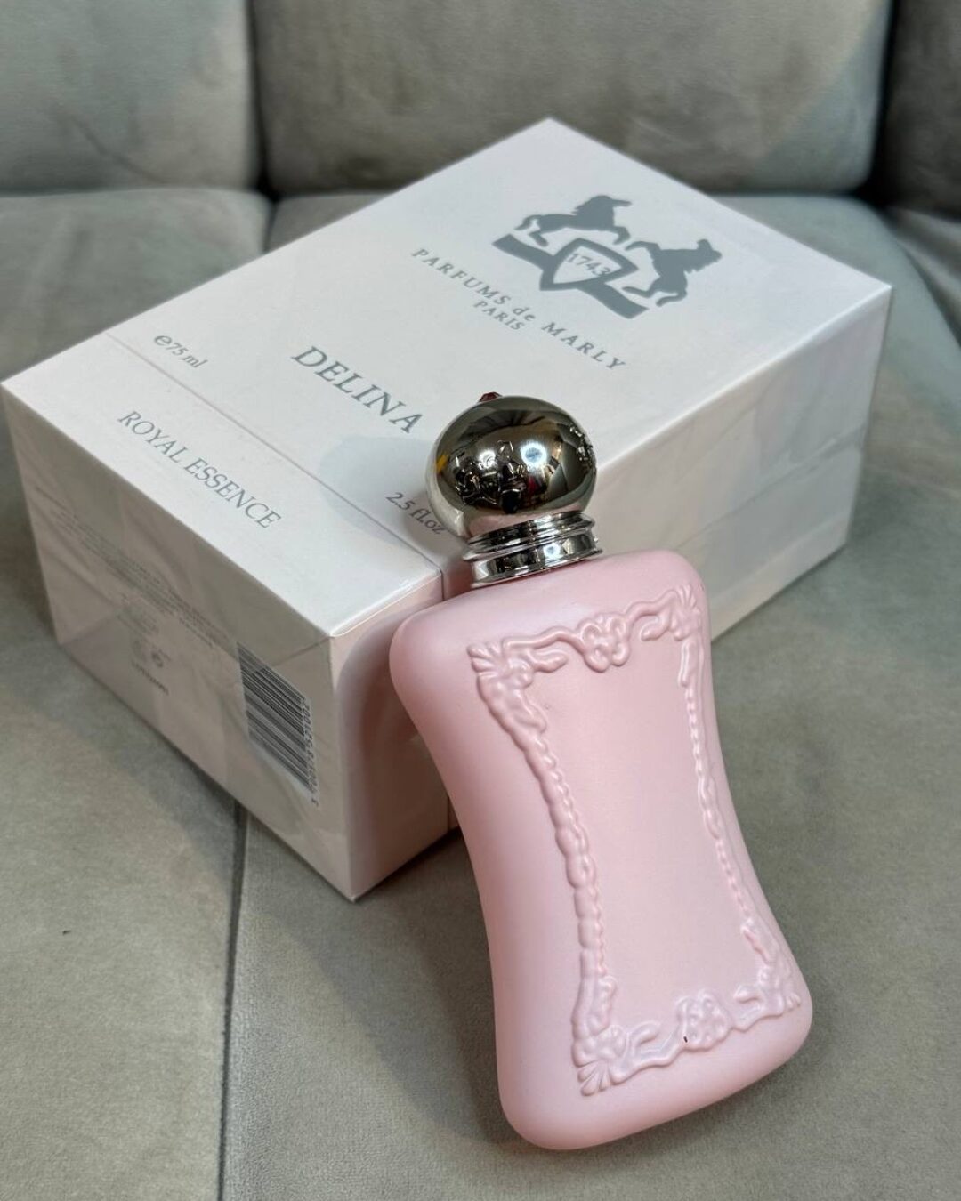 Парфюм Delina Royal Essence