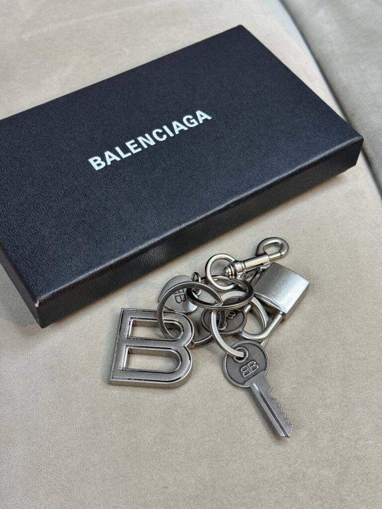 Брелок Balenciaga
