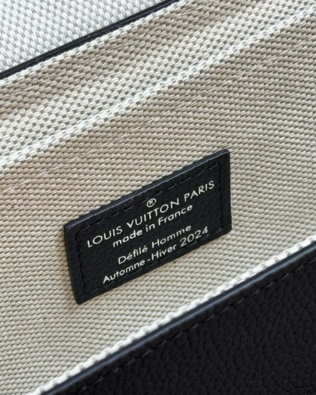 Сумка Louis Vuitton