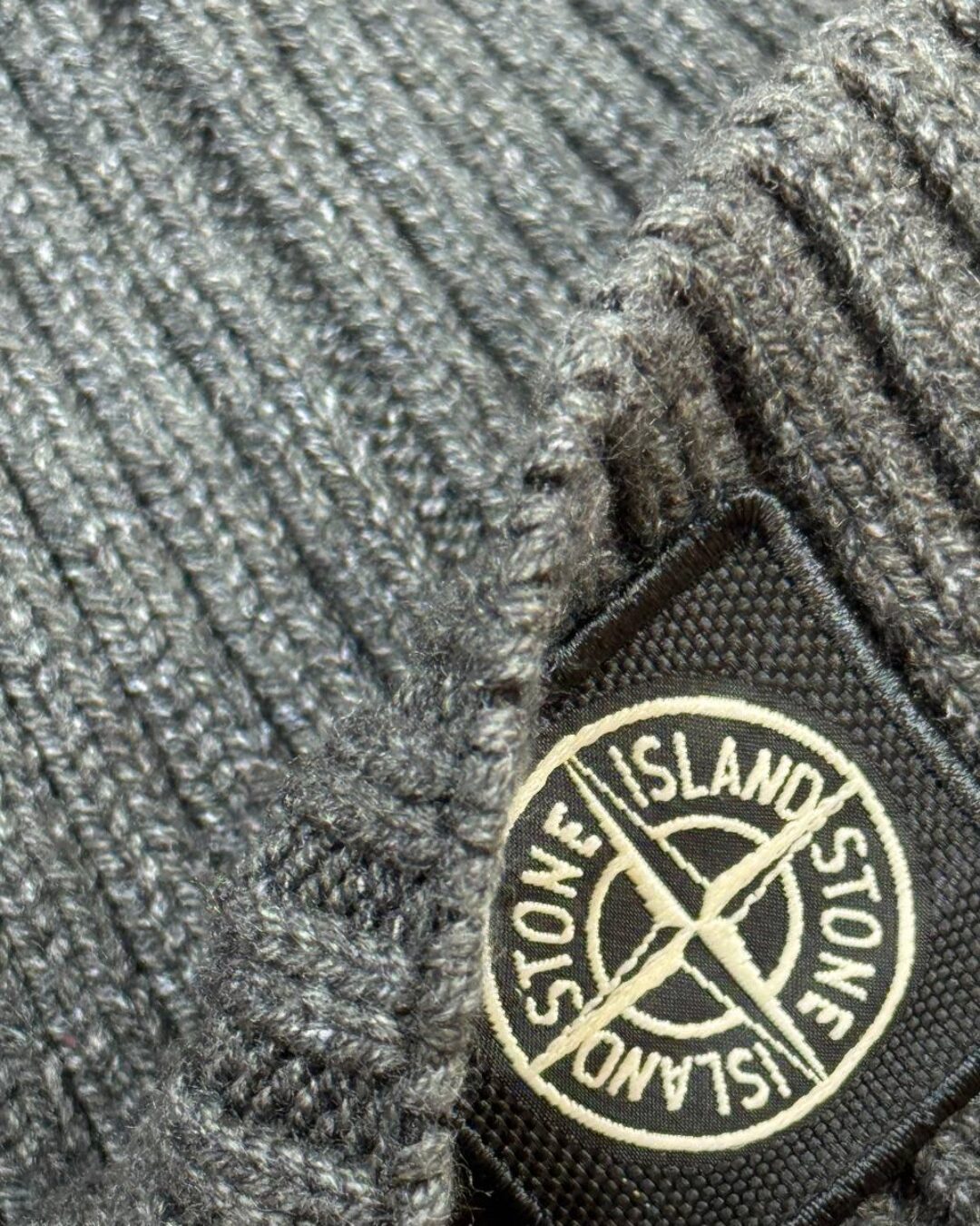 Шапка Stone Island