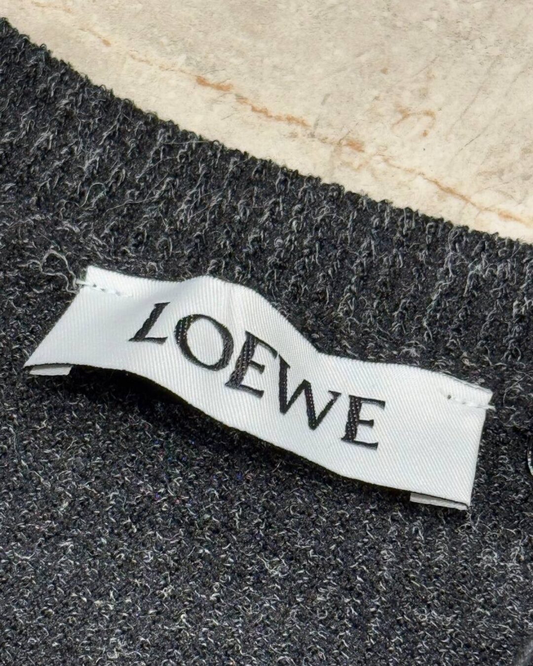 Свитер Loewe