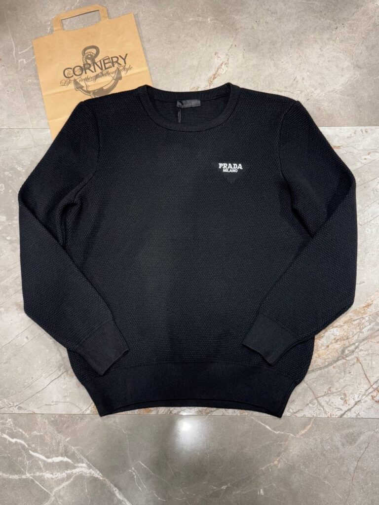 Свитер Prada