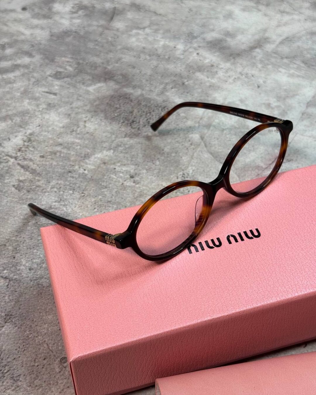 Очки Miu Miu