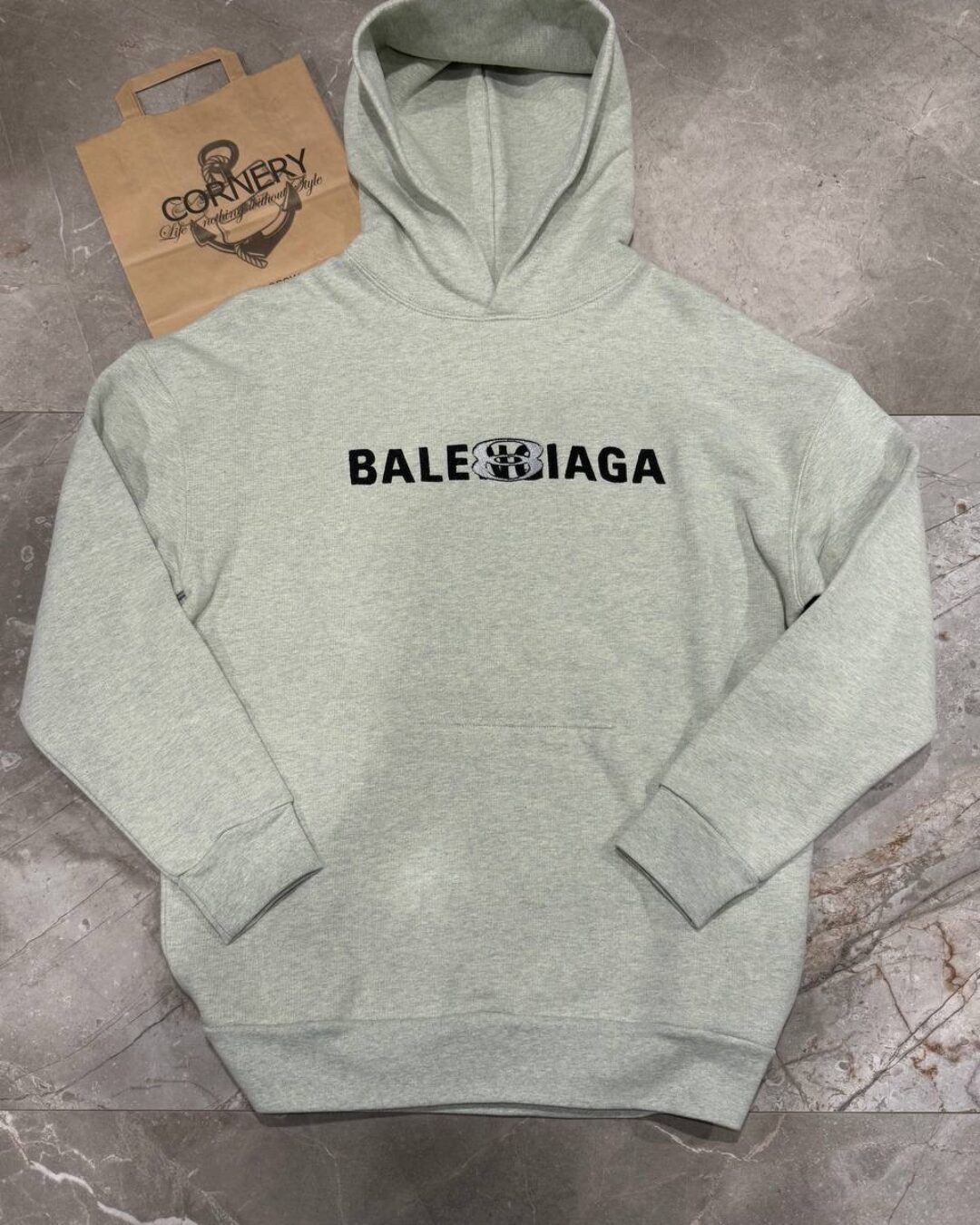 Худи Balenciaga