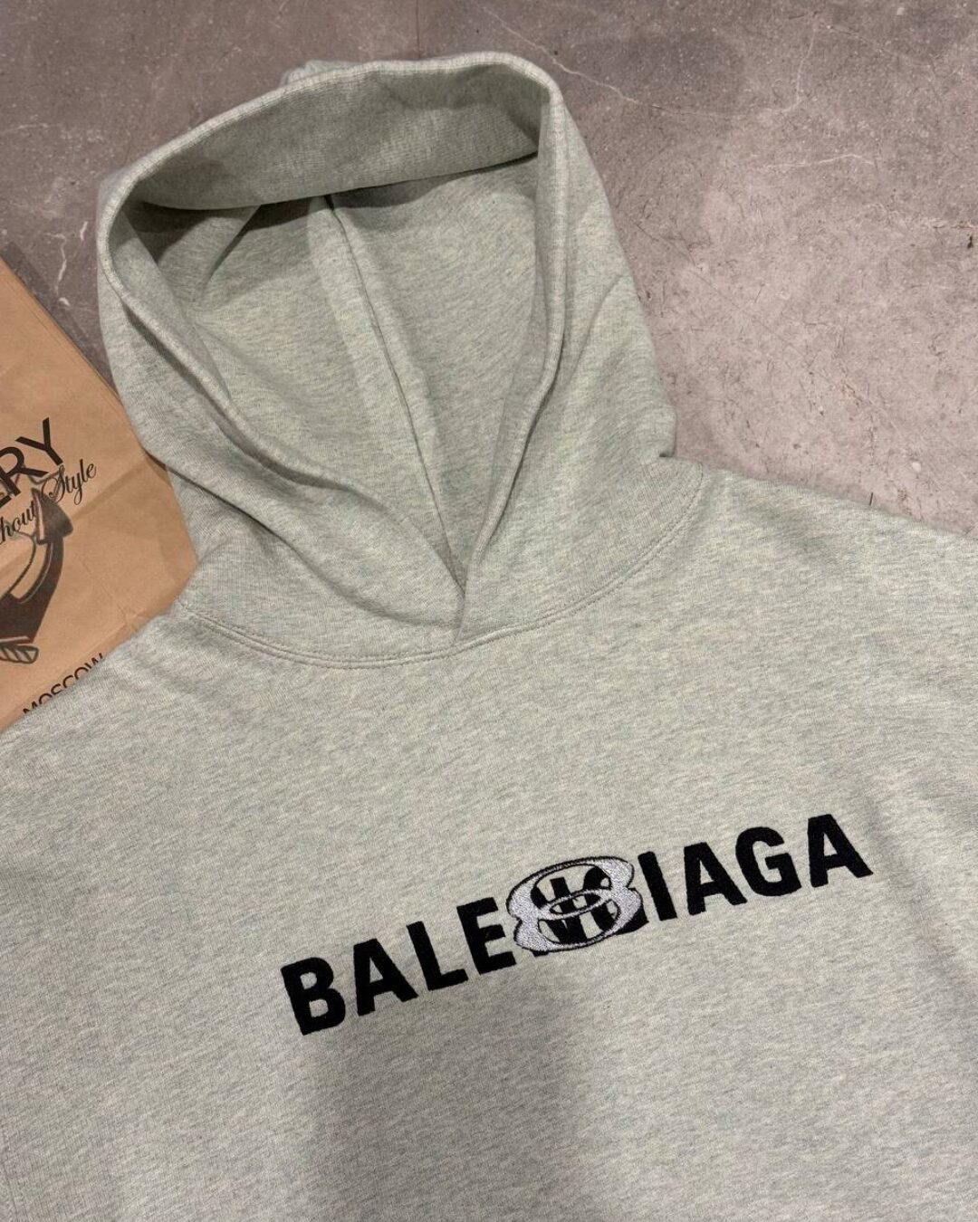 Худи Balenciaga