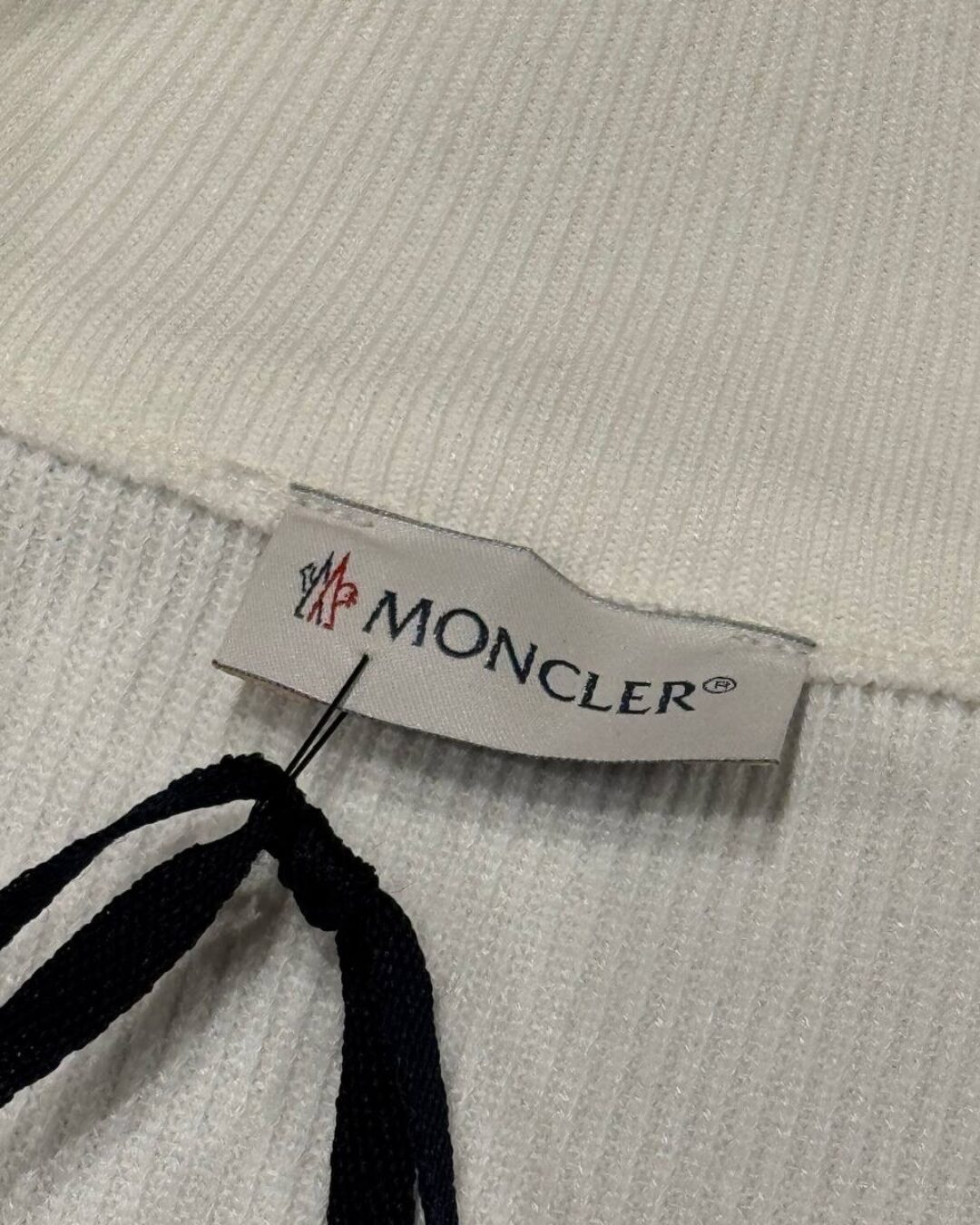 Кофта Mocnler