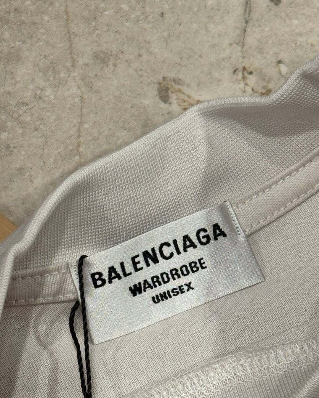 Футболка Balenciaga — фото 9