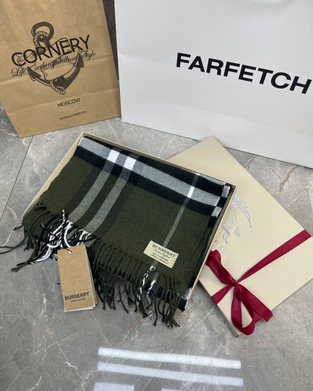 Шарф Burberry