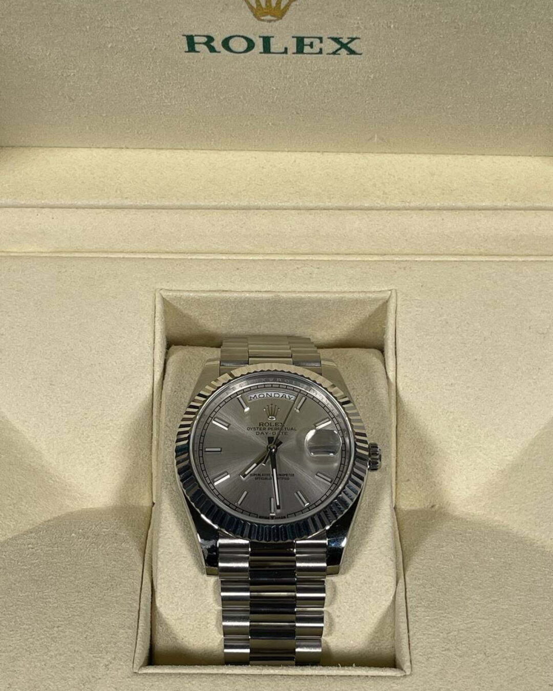 Часы Rolex Day-Date