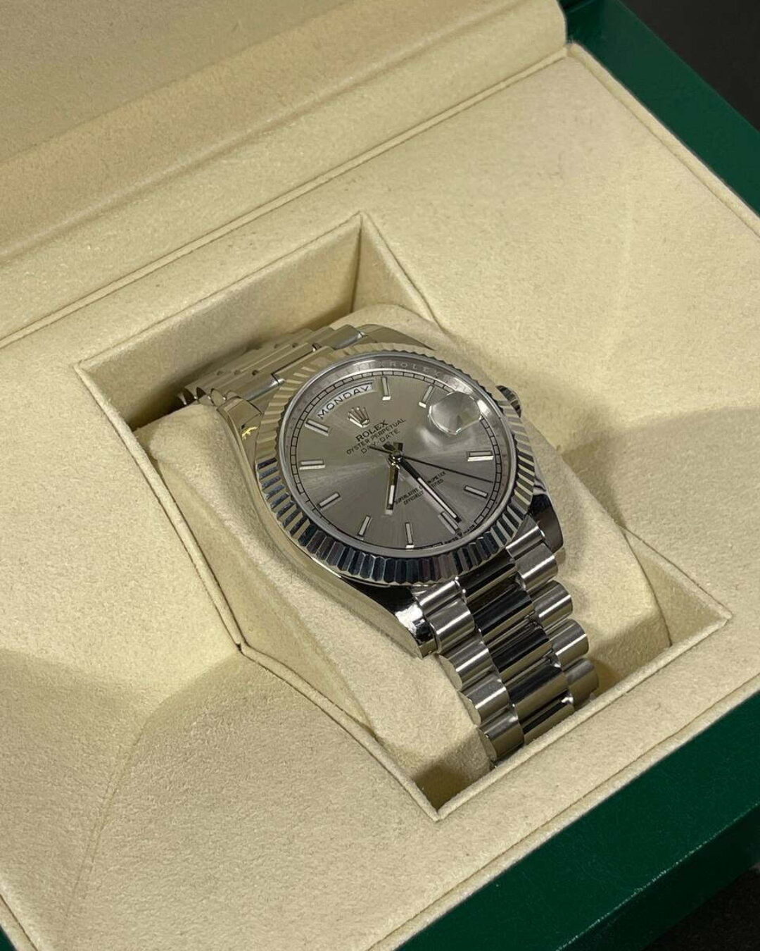 Часы Rolex Day-Date