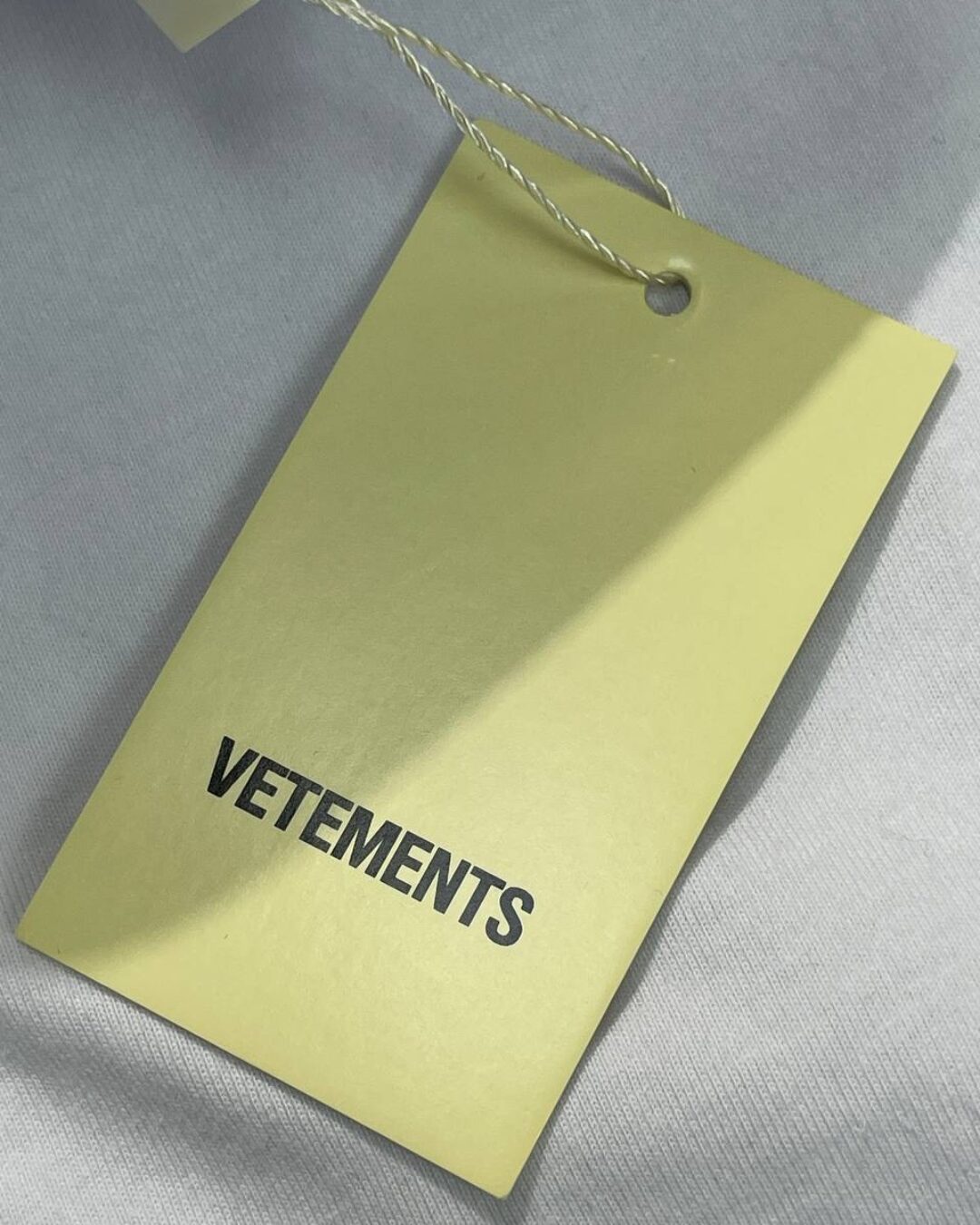 Футболка Vetements