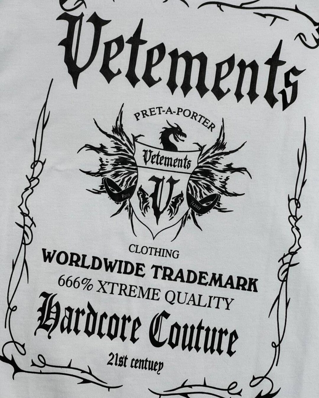 Футболка Vetements