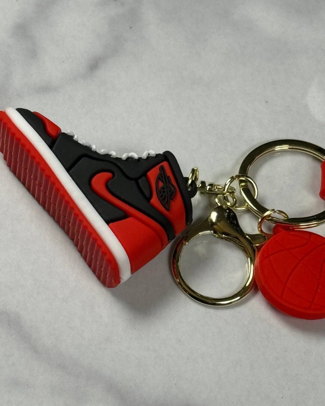 Брелок Cornery