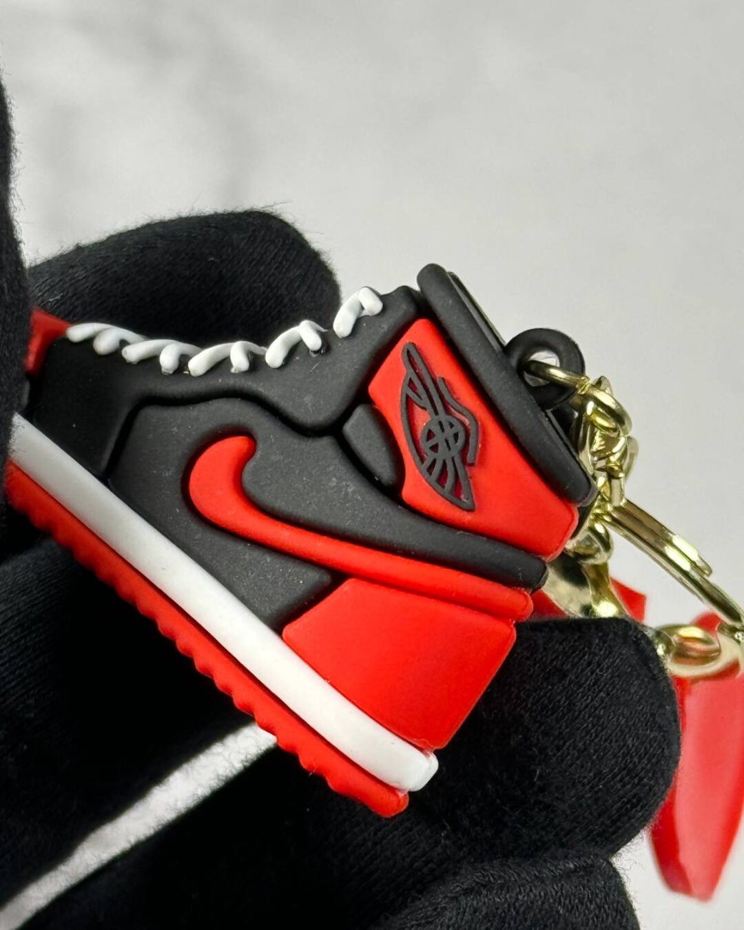 Брелок Cornery