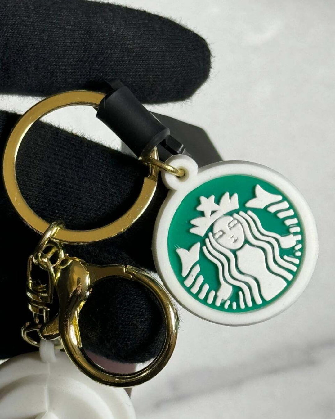 Брелок Cornery