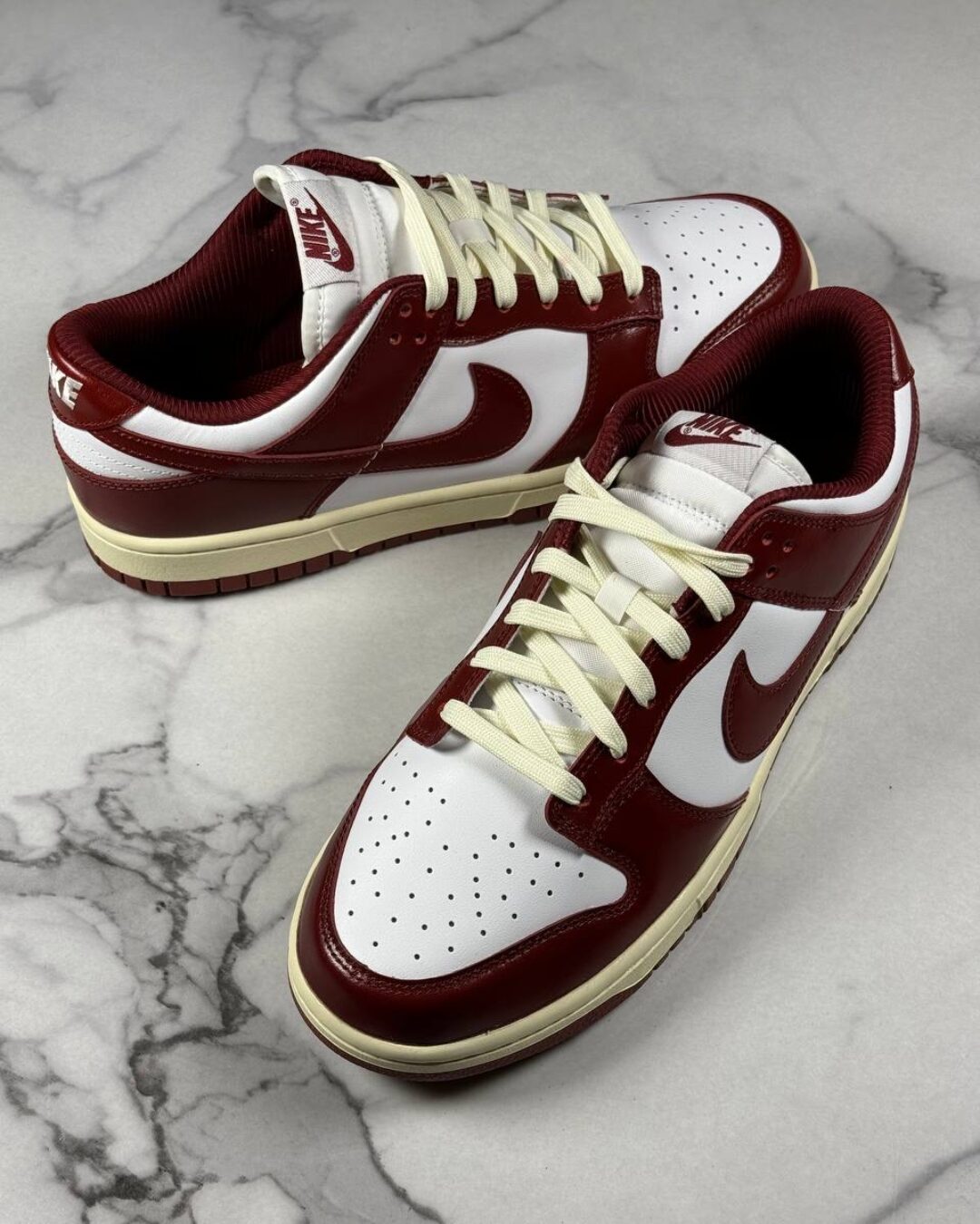 Кеды Nike Dunk Low Premium Vintage Red